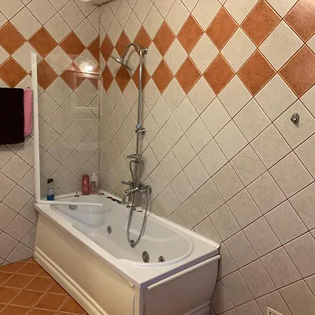 Rum i privatbostad La Casa De Danel Bukarest